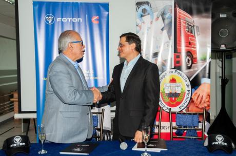 FOTON FIRMA CONVENIO DE COOPERACIÓN CON LA CÁMARA DE TRANSPORTE PESADO DE PICHINCHA