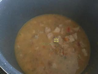 Carne salsa olla fuego lento