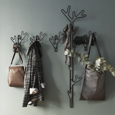 Percheros, colgadores y estantes Maze – diseño sueco