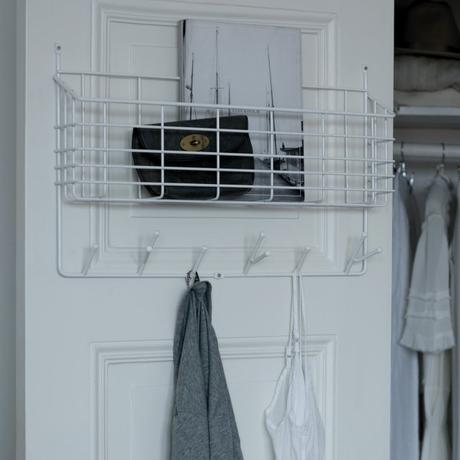 Percheros, colgadores y estantes Maze – diseño sueco