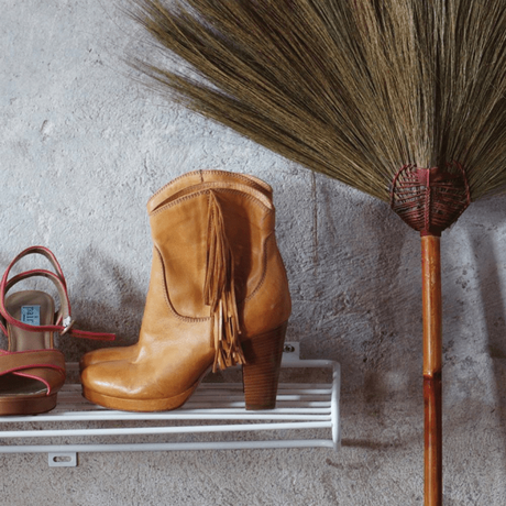 Percheros, colgadores y estantes Maze – diseño sueco