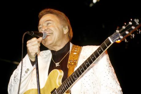 In Memoriam: Roy Clark