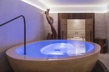Villa Magna Mytha Spa Jacuzzi