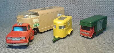 Matchbox y sus transportes de caballos