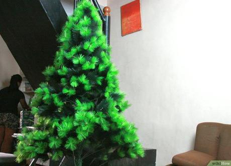 Cómo colocar las luces en el árbol de navidad