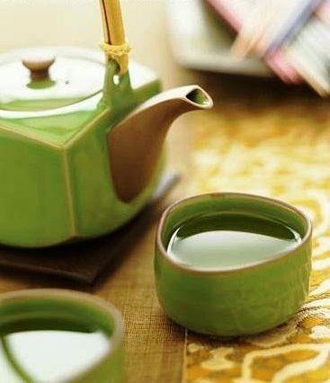 El placer de tomar té verde: beneficios y un momento para ti