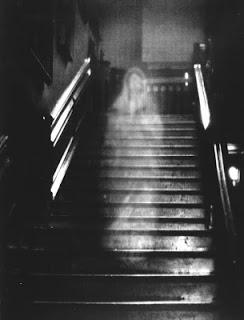 Galería de fantasmas: la dama de marrón de Raynham Hall