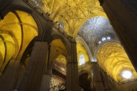 La Catedral de Sevilla La Catedral de Sevilla