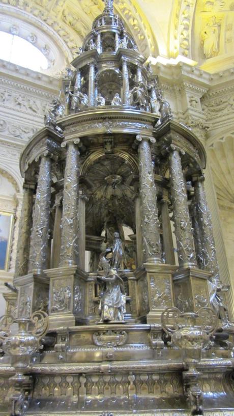 La Catedral de Sevilla La Catedral de Sevilla