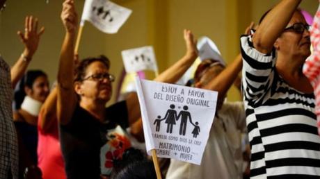 Pelea sospechosa: matrimonio igualitario en Cuba