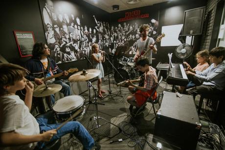 School of Rock: La exitosa Escuela de Música que desde Chile se expande hacia Latinoamérica