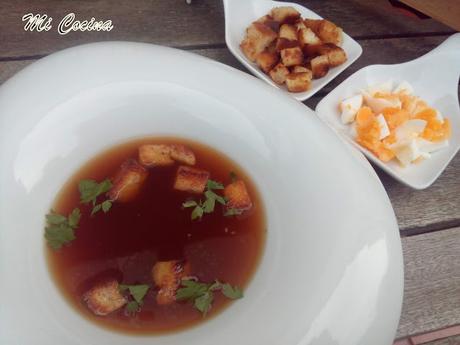 CONSOMÉ SIGLO XXI (DEL CHEF GONZALO D´AMBROSIO)