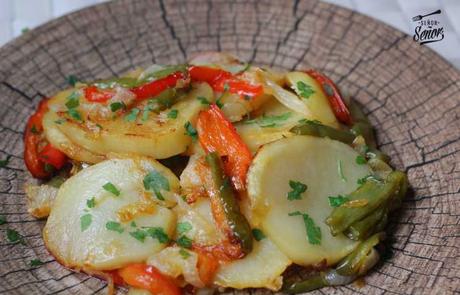 Patatas a lo pobre | Receta tradicional