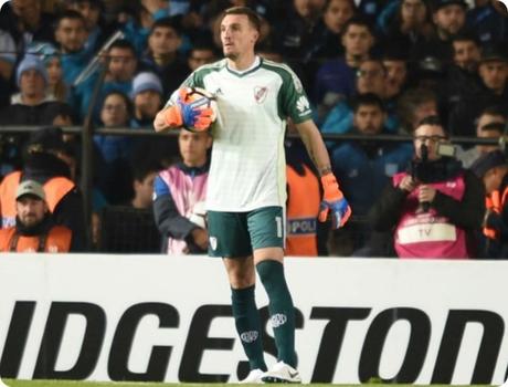 Armani es el mejor arquero de América según el sondeo de la Conmebol en Twitter.