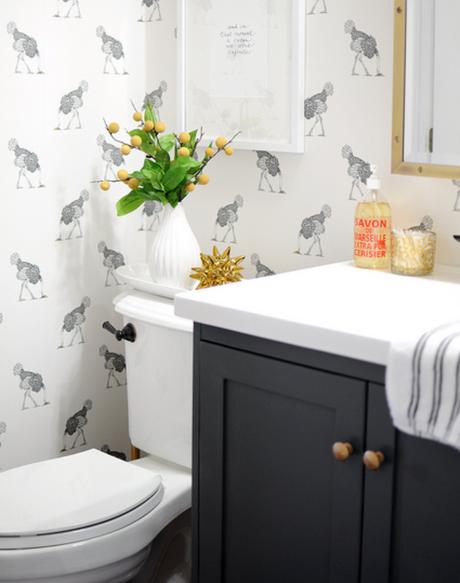 Antes y después de un aseo con papel pintado