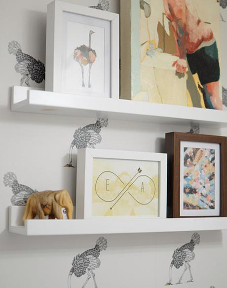 Antes y después de un aseo con papel pintado