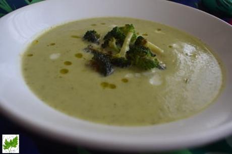 Crema de Brócolis, Calabacín y Aguacate Crema de Brócolis, Calabacín y Aguacate