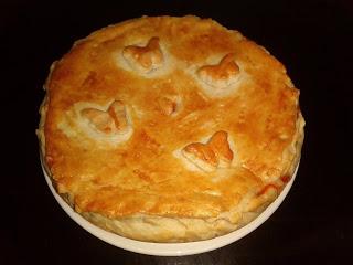 EMPANADA DE ATÚN (MASA CASERA)