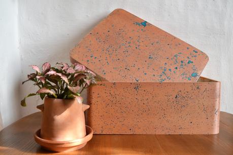 DIY CAJAS DE MADERA PINTADAS CON LA TÉCNICA DE SPLATTER - FLEUR PAINT
