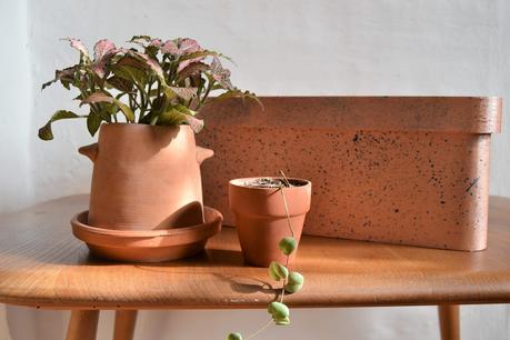 DIY CAJAS DE MADERA PINTADAS CON LA TÉCNICA DE SPLATTER - FLEUR PAINT