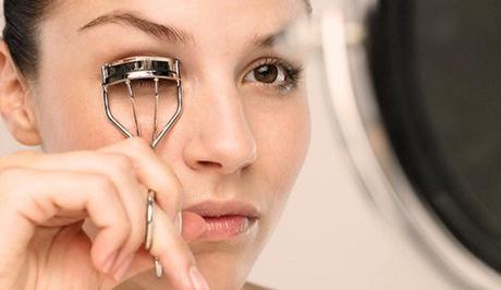 Cómo cuidar las pestañas postizas