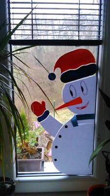 Aprende cómo decorar ventanas y puertas de vidrio en esta navidad