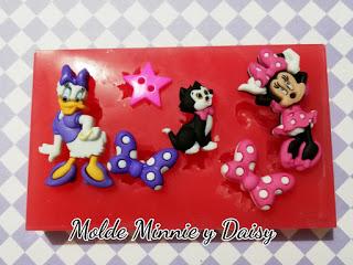 STENCILS, MOLDES DE SILICONA Y MUCHO MÁS (UN POQUITO DE CADA PARA NO ABURRIRME)