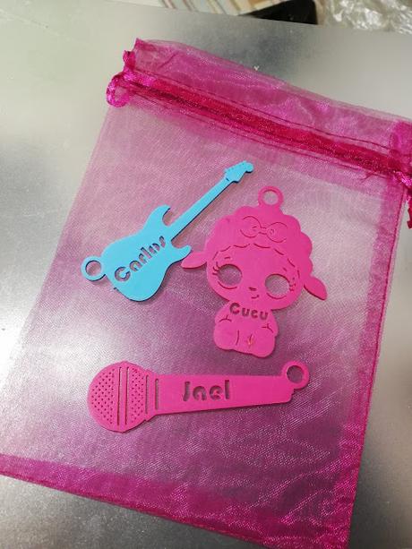 STENCILS, MOLDES DE SILICONA Y MUCHO MÁS (UN POQUITO DE CADA PARA NO ABURRIRME)