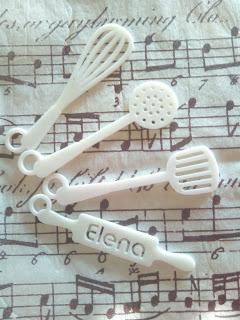 STENCILS, MOLDES DE SILICONA Y MUCHO MÁS (UN POQUITO DE CADA PARA NO ABURRIRME)