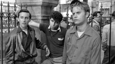 ¡murió El Sargento Sonders! (La Muerte De Vic Morrow)