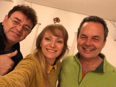 Con Suhail y Ana en YogaSala Málaga