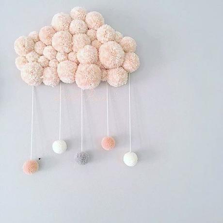 Decora con pompones de lana y ¡SORPRÉNDETE!