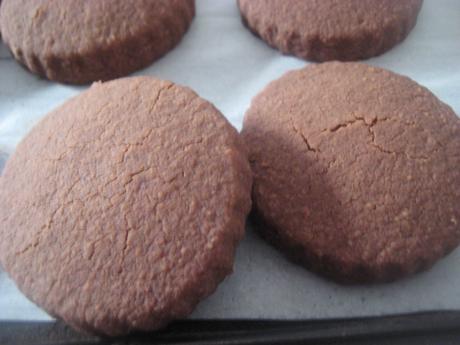 POLVORONES DE CHOCOLATE