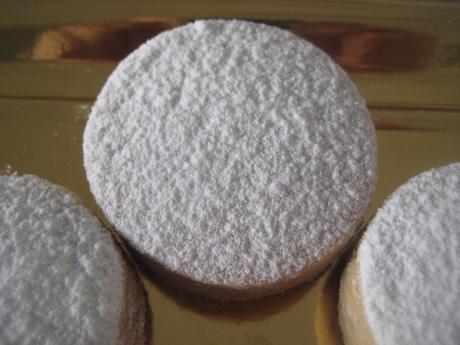 POLVORONES DE CHOCOLATE