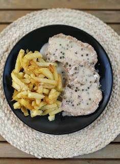 Solomillo con salsa a la pimienta verde Solomillo con salsa a la pimienta verde