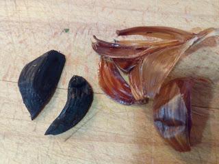 CREMA OTOÑAL DE CALABAZA, COCO Y SETAS CON JAMÓN IBÉRICO Y ACEITUNAS ALOREÑAS DE MALAGA (RECETA DEL CHEF SERGIO GARRIDO)