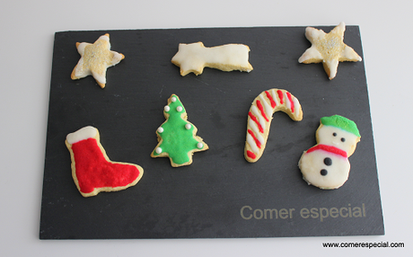 Galletas de Navidad decoradas Galletas de Navidad sin lactosa decoradas con glasa de colores