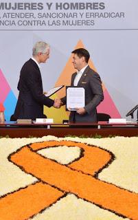 PRESENTA ALFREDO DEL MAZO PROGRAMA PARA COMBATIR LA VIOLENCIA CONTRA MUJERES Y ANUNCIA CREACIÓN DE LA POLICÍA DE GÉNERO