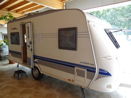 Hobby De Luxe Easy 460 Ufe