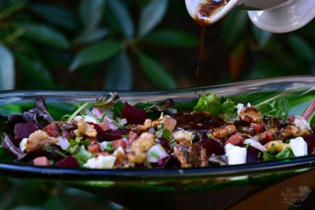 Ensalada-de-remolacha-con-nueces-caramelizadas-y-queso-de-cabra-01 Ensalada-de-remolacha-con-nueces-caramelizadas-y-queso-de-cabra-tererecetas-01