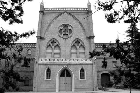 El Noviciado de las Damas Apostólicas en peligro