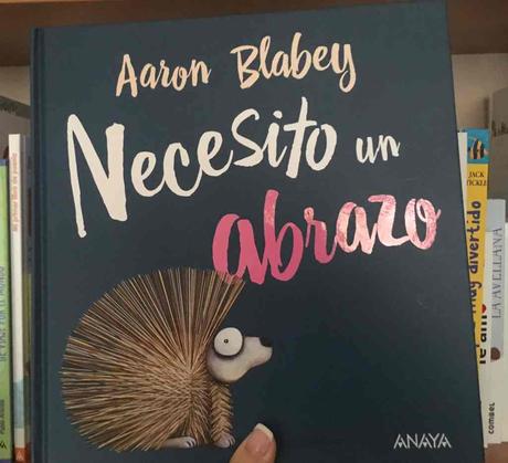 Necesito un abrazo de Aaron Blabey