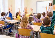 Mudanzas a escuelas: cómo puede ayudar a su hijo de primaria a progresar en un aula nueva Mudanzas a escuelas: cómo puede ayudar a su hijo de primaria a progresar en un aula nueva