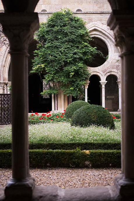 VIAJE A NARBONA EN TREN Y VISITA A LES GRAND BUFFETS VIAJE A NARBONA EN TREN Y VISITA A LES GRAND BUFFETS