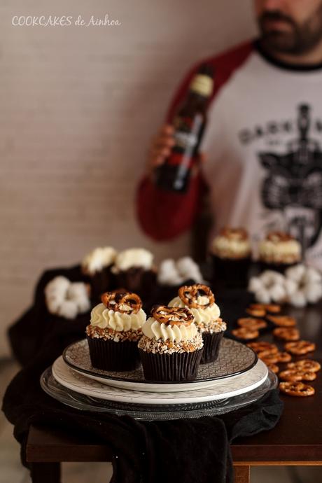 Guinness Cupcakes. Reto #CupcakesRevival. Cookcakes de Ainhoa