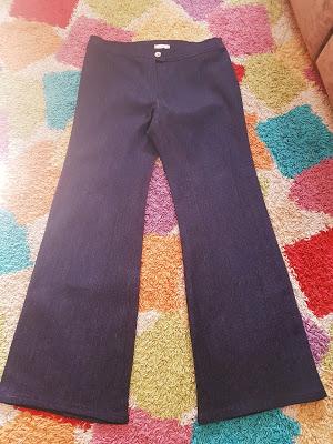 PANTALONES DE CAMPANA