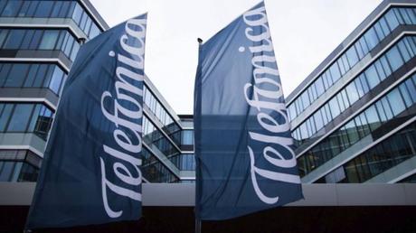 Telefónica ofrece a La Habana conectar la Isla a uno de sus cables submarinos