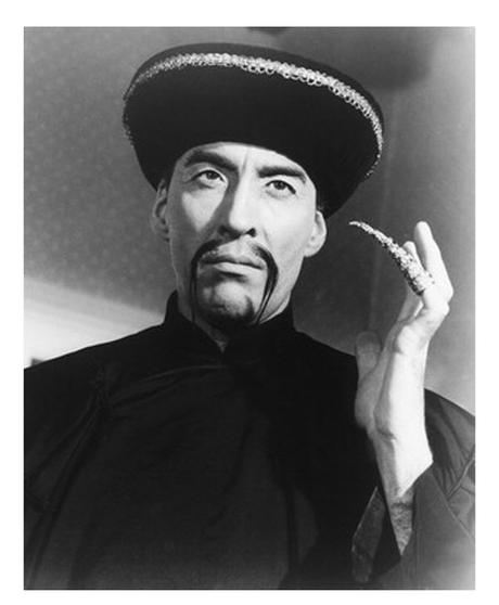 Fu-Man-Chu, Sánchez, Xi Jinpin y el oso asesino Fu-Man-Chu, Sánchez, Xi Jinpin y el oso asesino