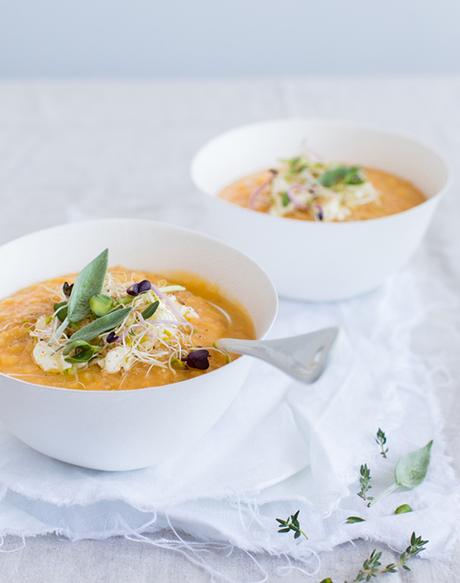 Sopa de lentejas de coral