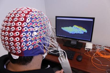 Brain Gate 2, el implante cerebral que permite enviar mensajes desde la mente  el sistema que nos permite escribir mensajes con la mente